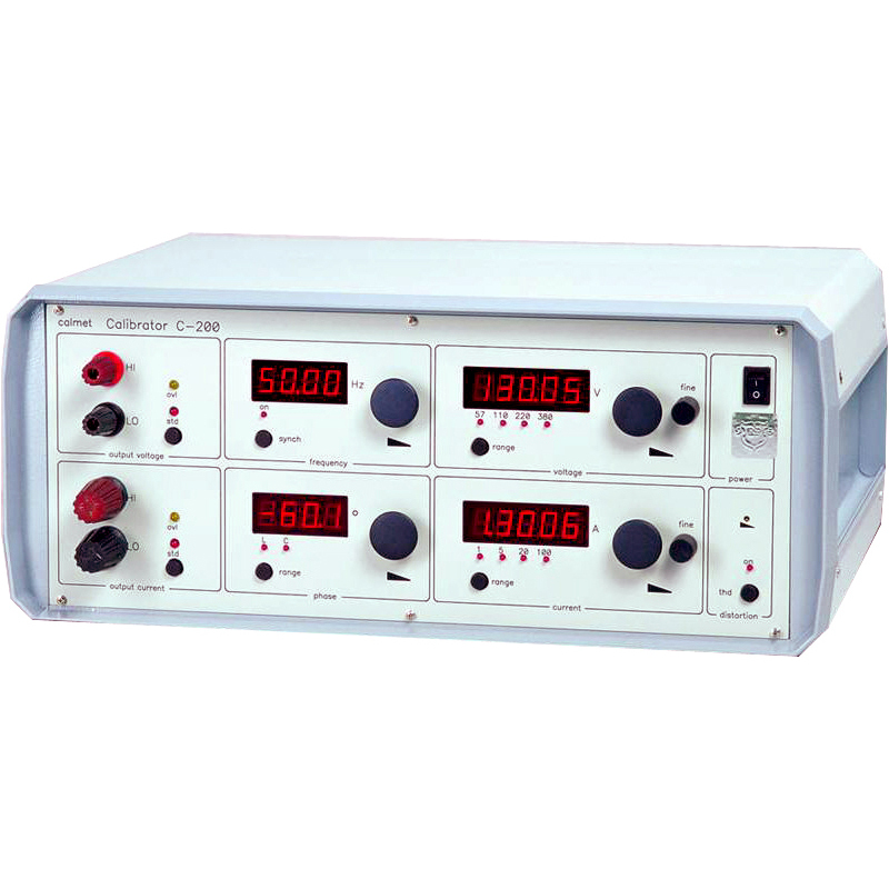 C200 - Kalibrator mocy jednofazowy